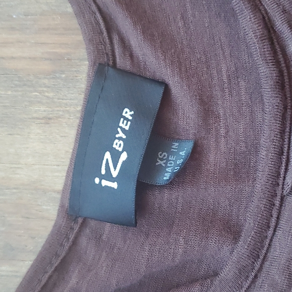 Top - Picture 2 of 3